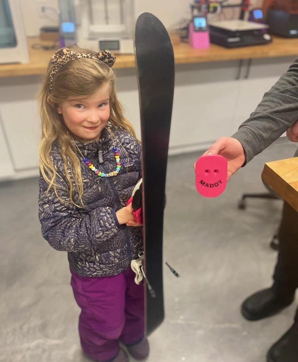 Custom ski holders made by one of our members in collaboration with his concept designer π
#fatherdaughterproject #whatsyouridea