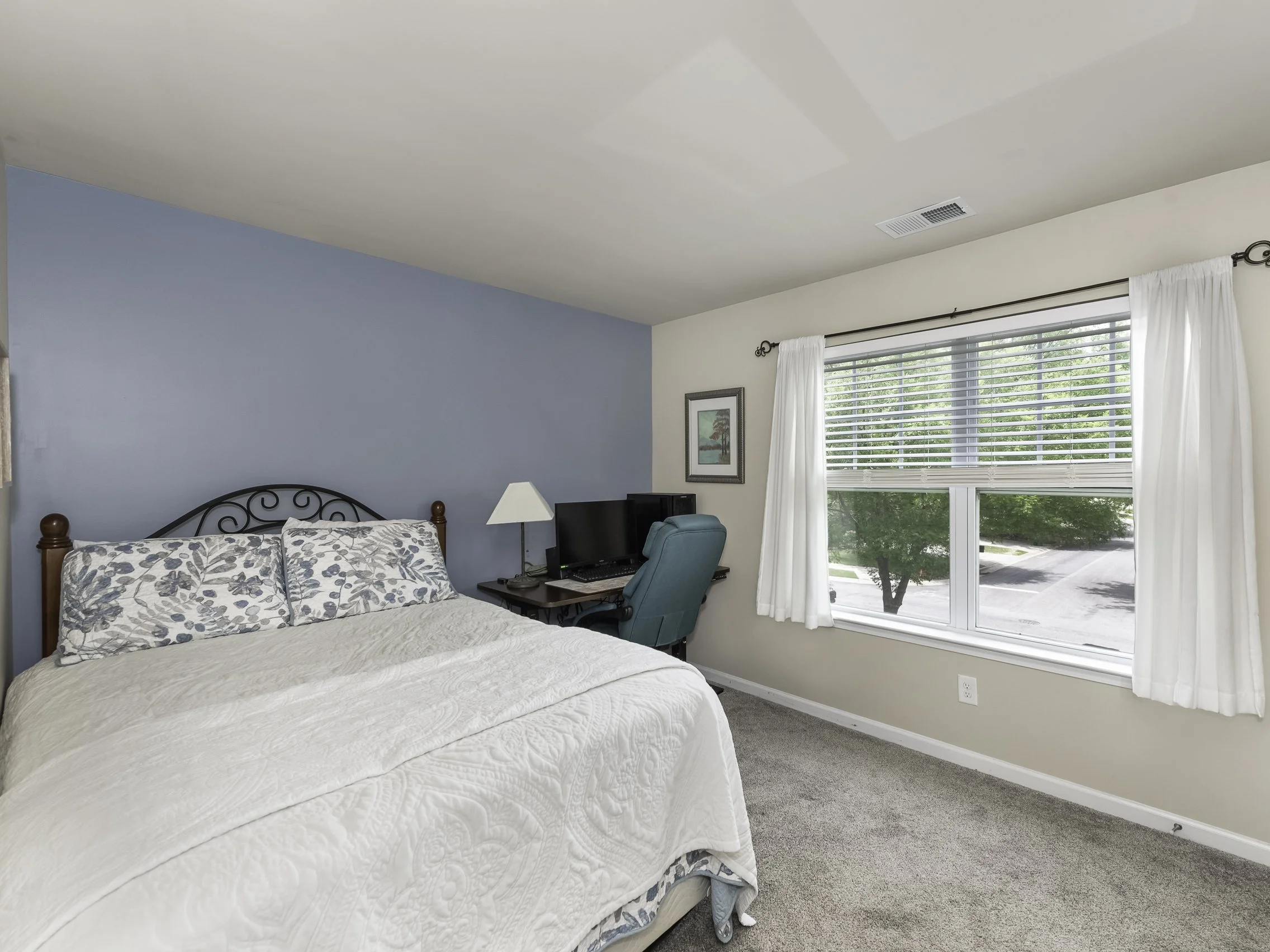 1100 Mountain Laurel Ct-28.jpg