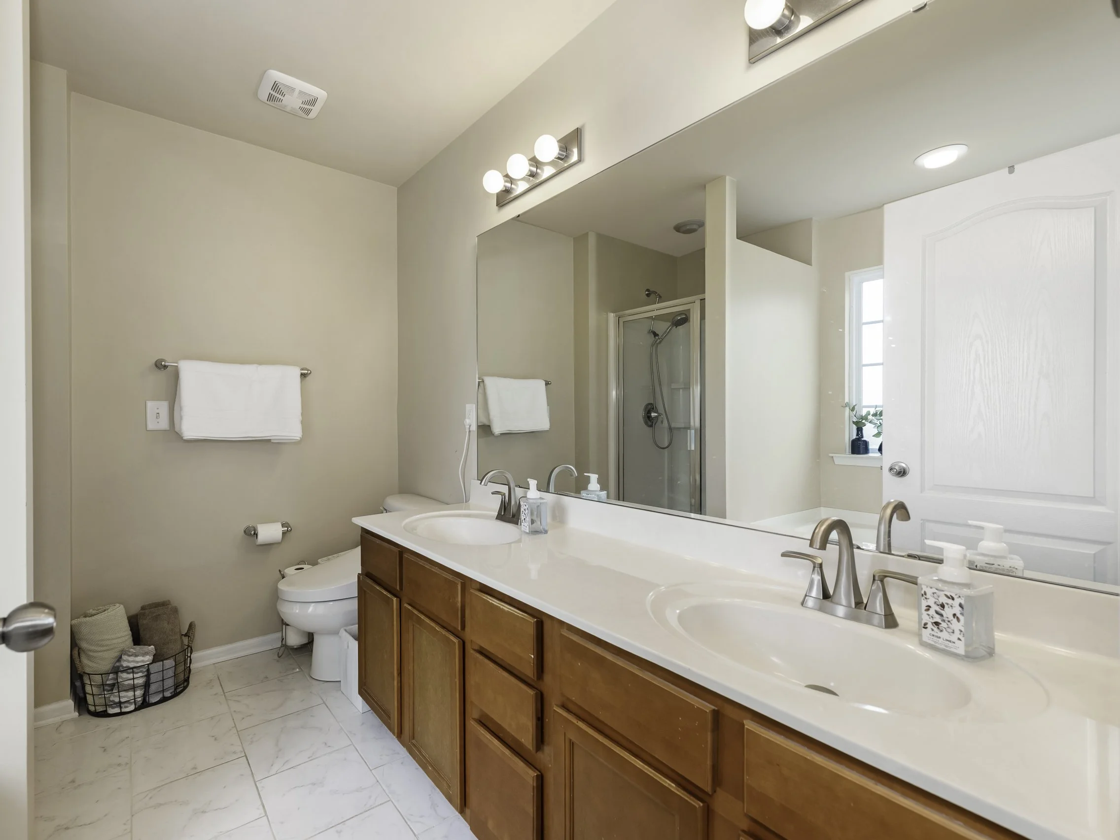 1100 Mountain Laurel Ct-21.jpg
