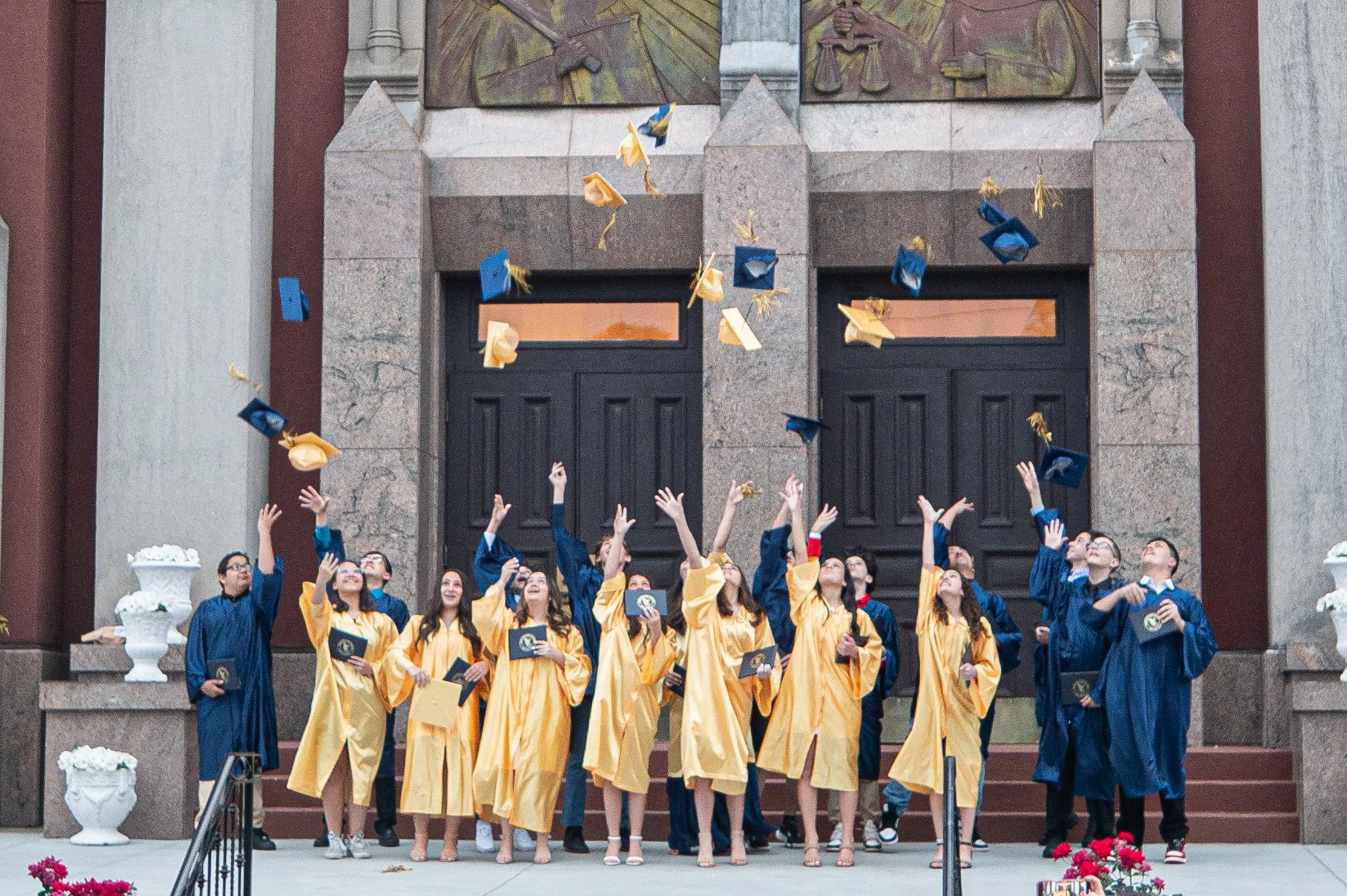 GRADUATION 2023-76.JPG