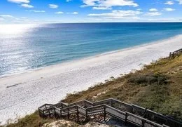MIRAMAR BEACH HORIZONTAL BEACH SHOT 2.jpg