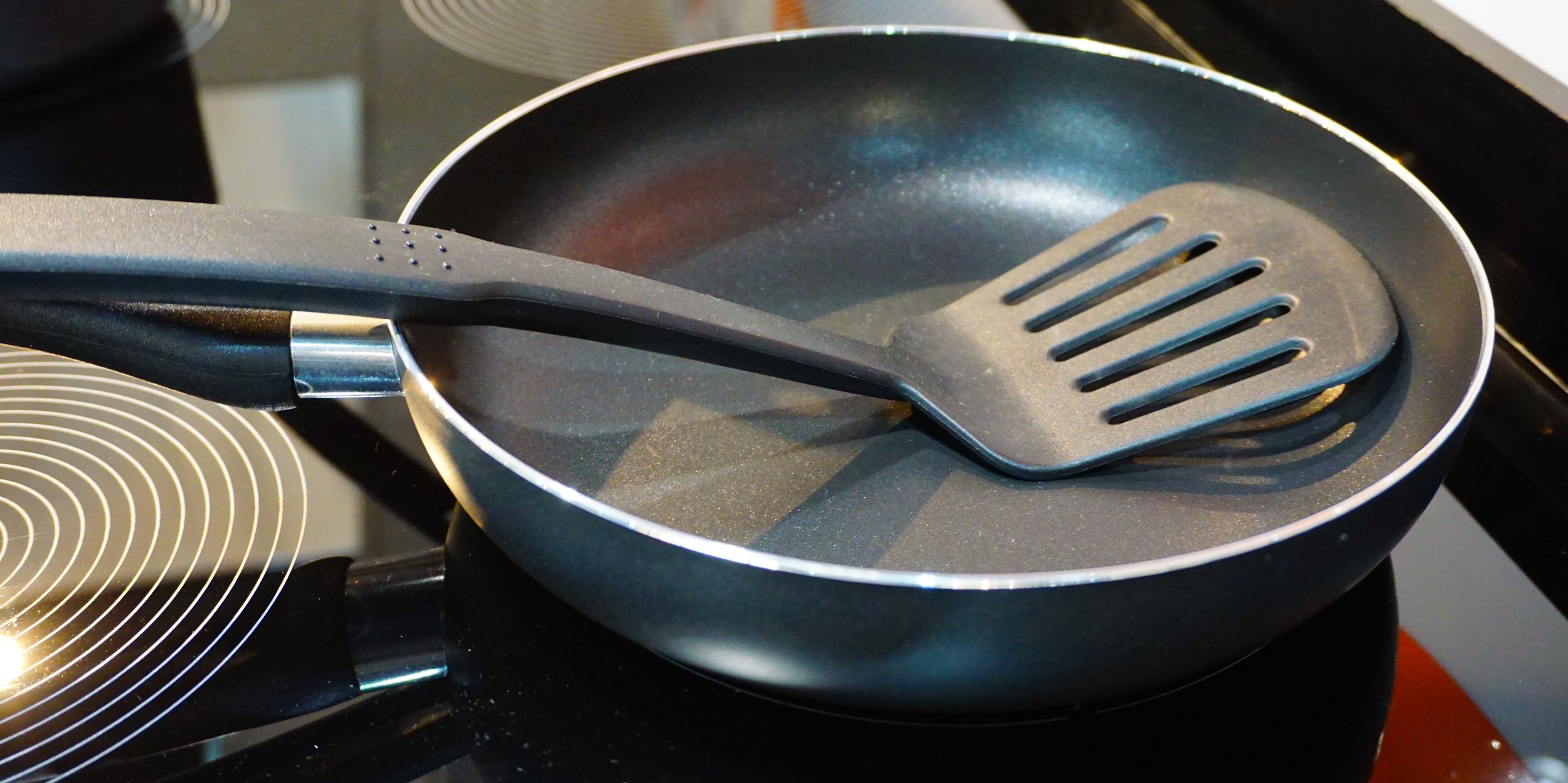 non-stick pan.jpg