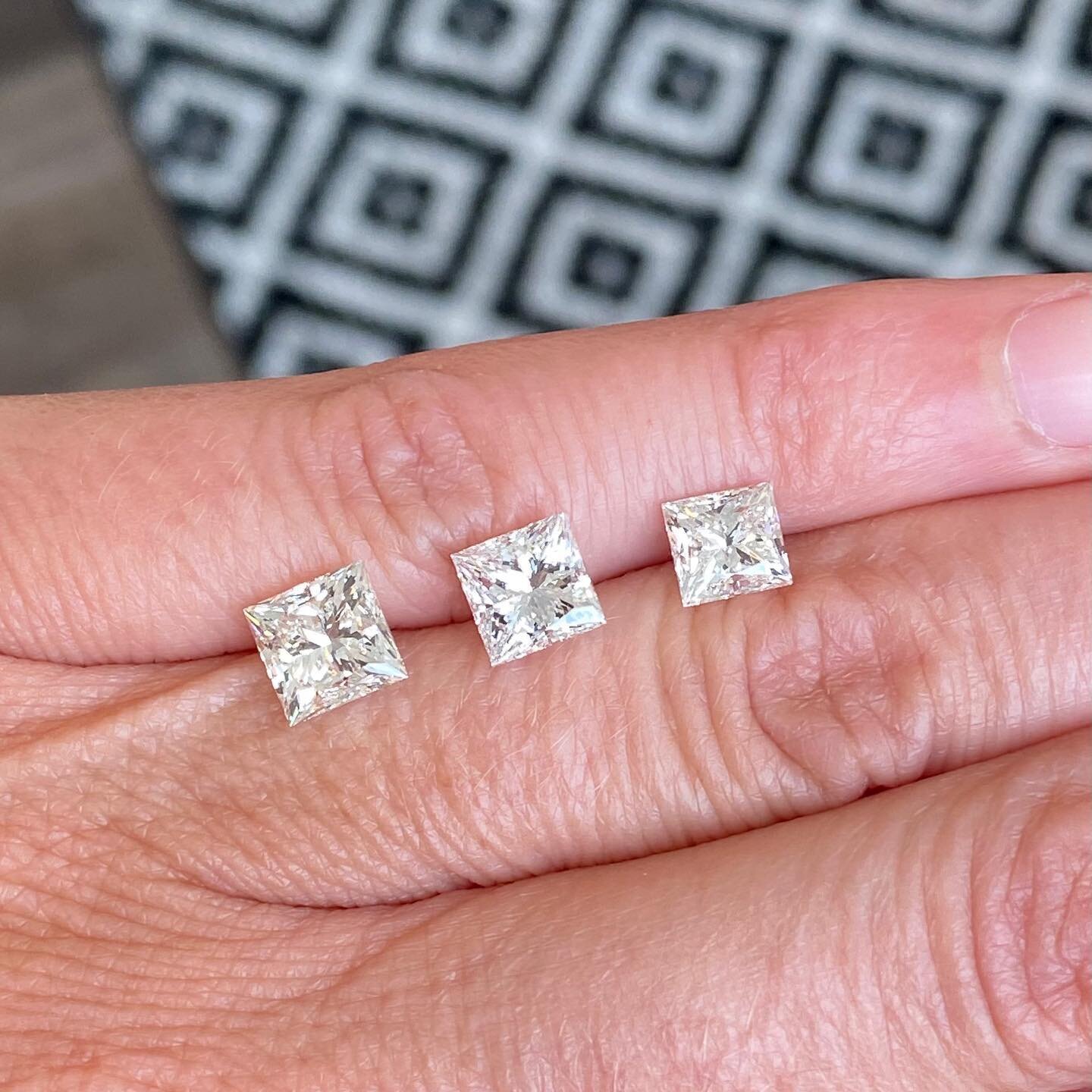 Did you know?
✨
The princess cut made its debut in 1979 and appears square or slightly rectangular in shape with pointed corners. Belonging to the brilliant cut group, the facets are arranged to maximize the stones fire. This unique cut was designed 
