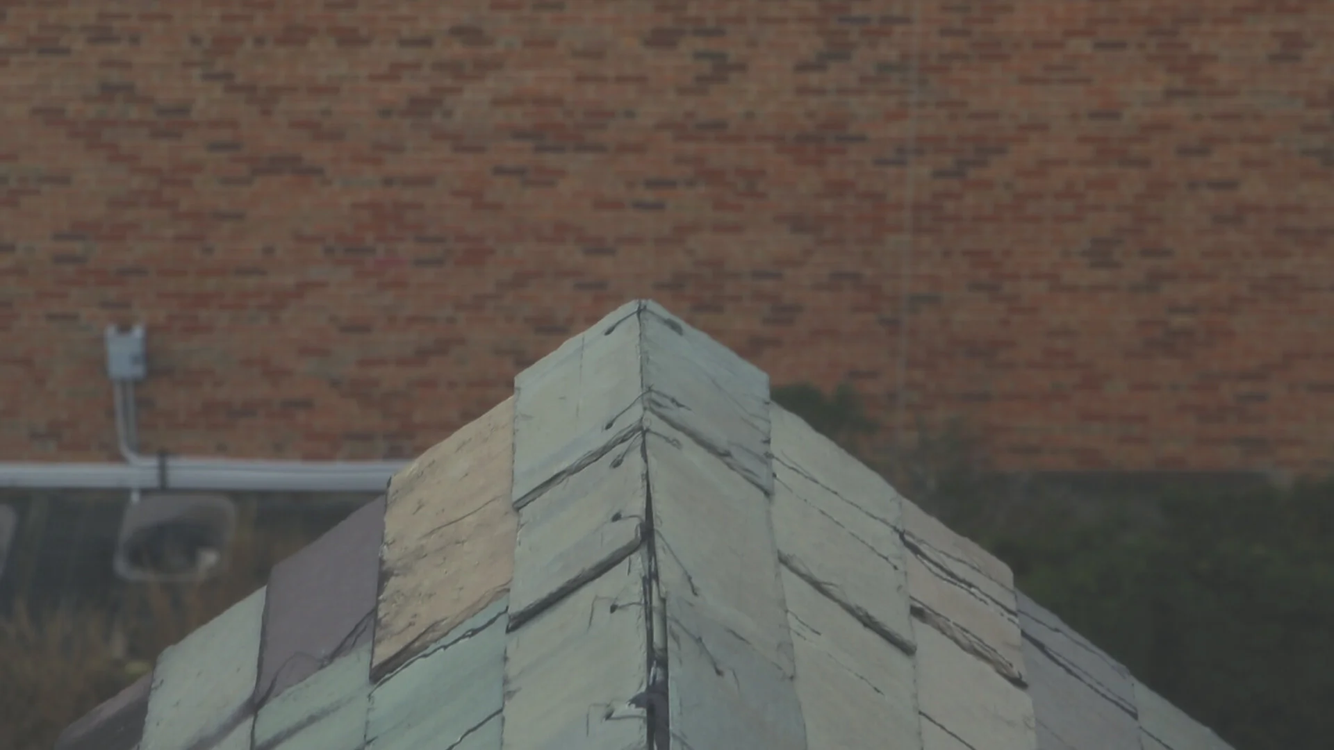 Cloisterroof.jpg