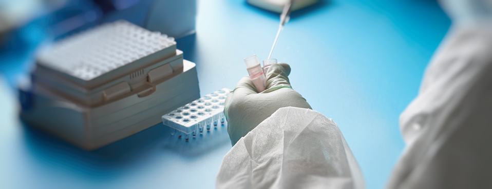 Bloomberg: Volunteers Are Lining Up to Be Infected With the Coronavirus