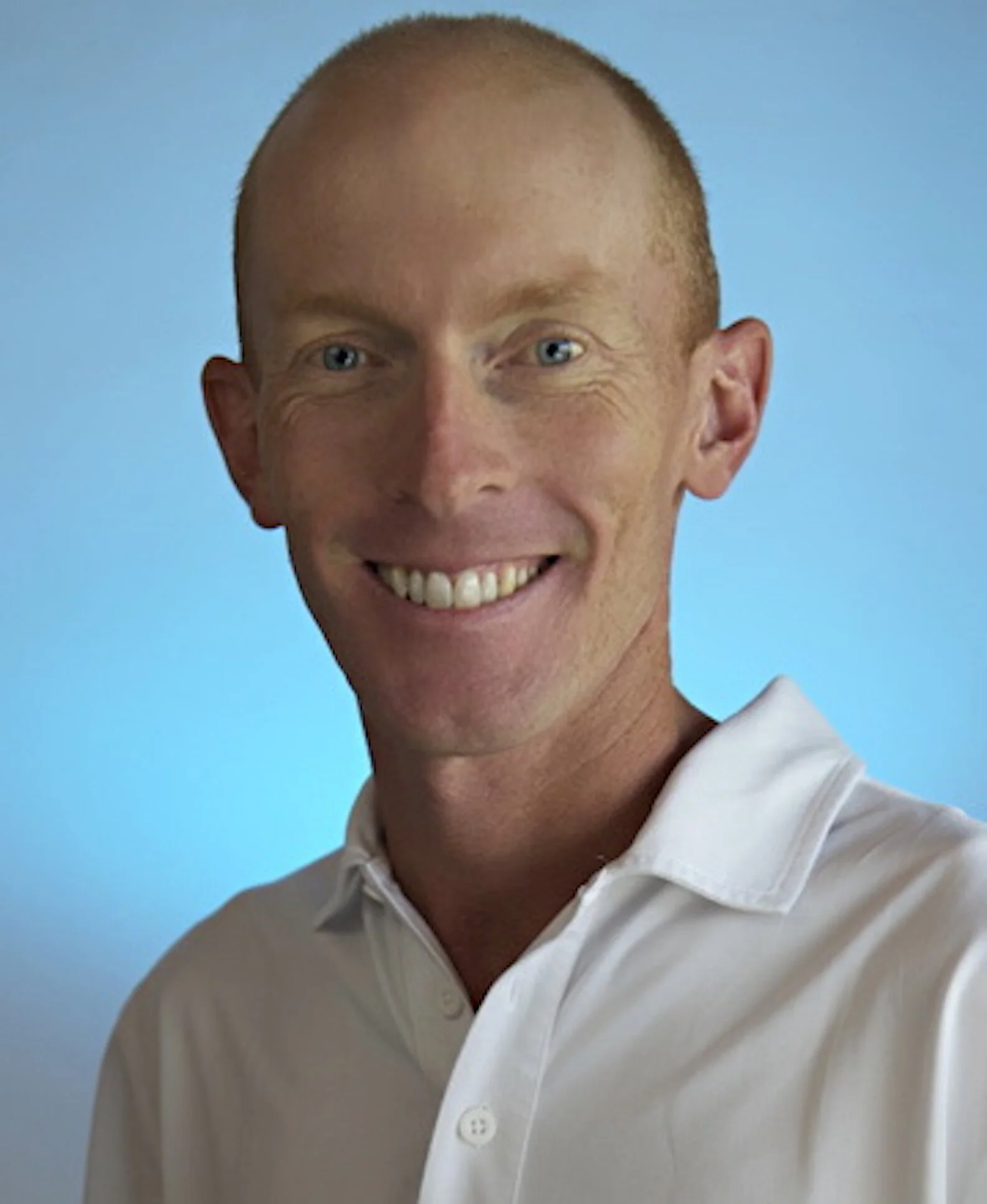 Welcome Roger Cochrane - Tennis Head Coach for the 2021 Season