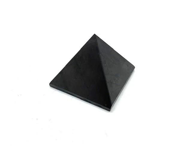 PG-5cmshungitepyramid.jpg