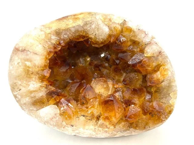 MIN-smallcitrinegeode04a.jpg