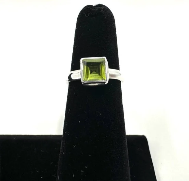 SS-facperidotring01a.jpg
