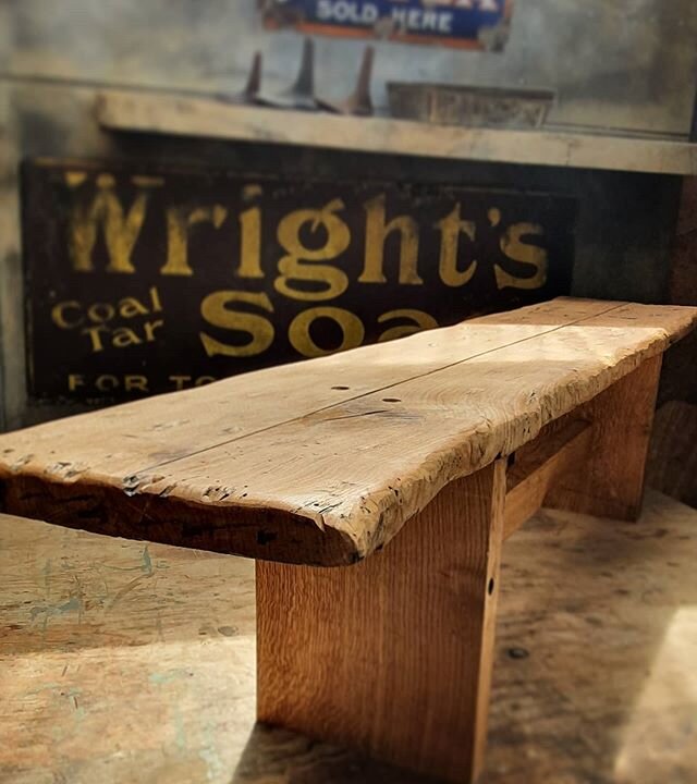 Little commission we delivered this week., safely of course. Traditional style oak bench this was joined with mortice and tenon joints no screws! Beautiful grain and Ray's through the oak. *
#vintage #salvage #upcycled #suffolk #upcycledfurniture #vi