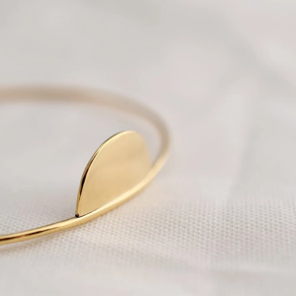 ISLE_halfmoonbangle.JPG