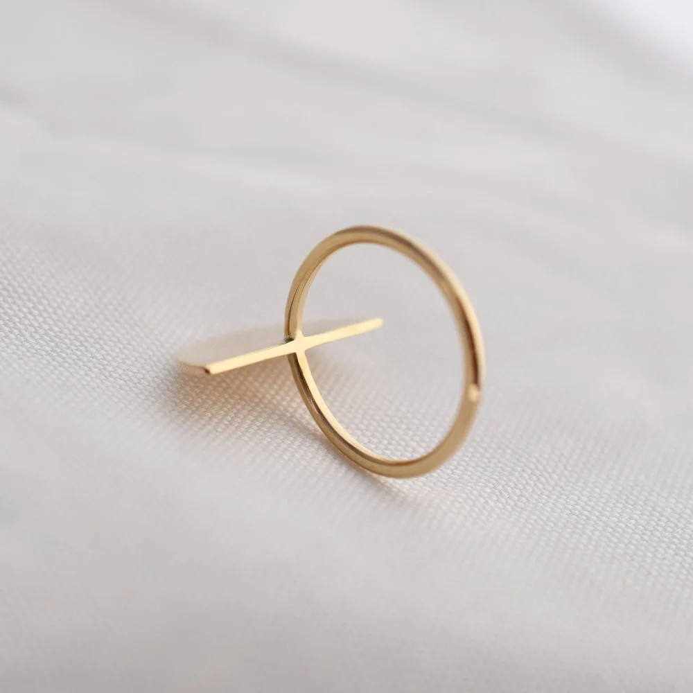 ISLE_halfmoonring3.JPG