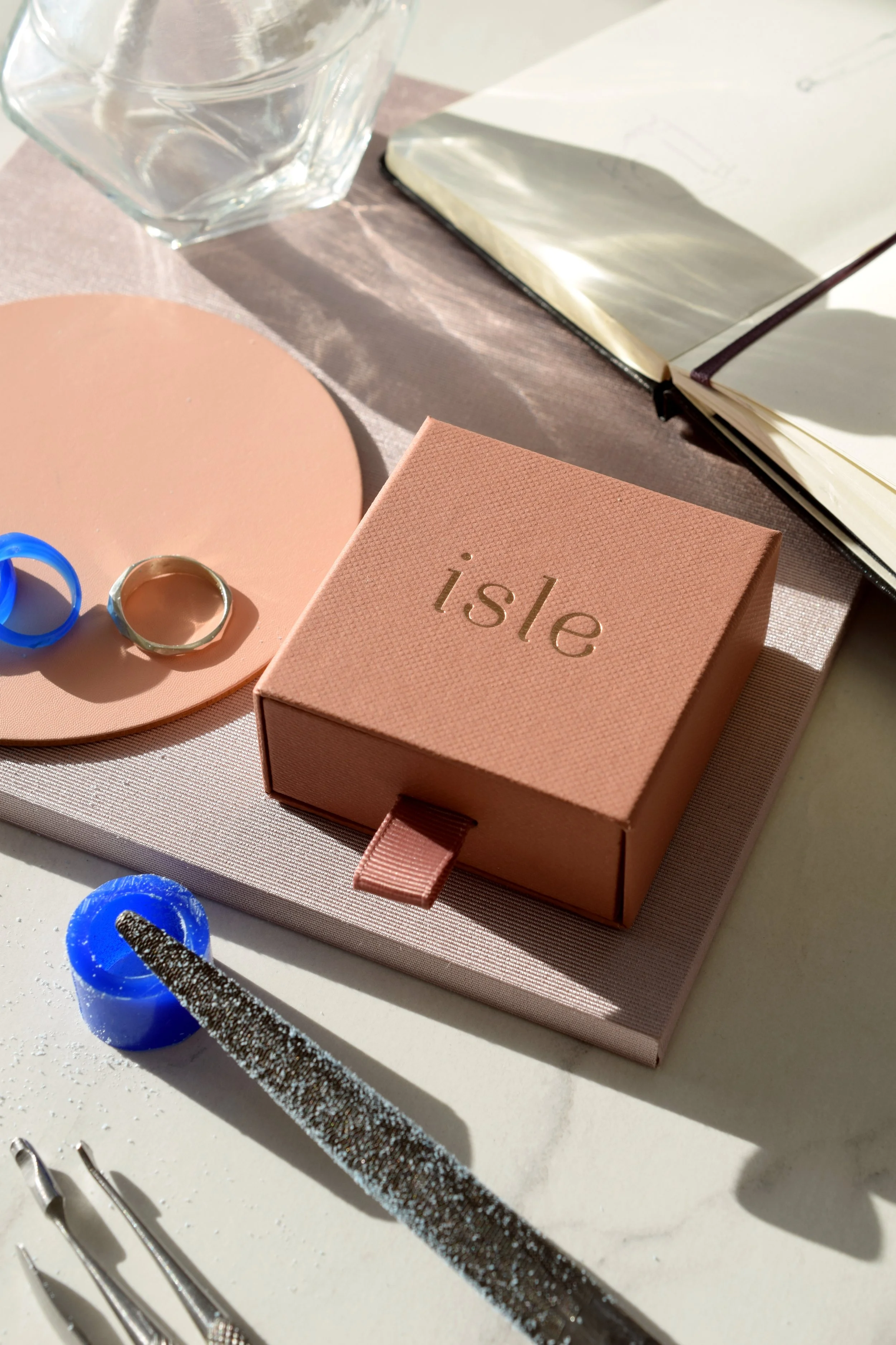 isle.wax.carving.image.JPG