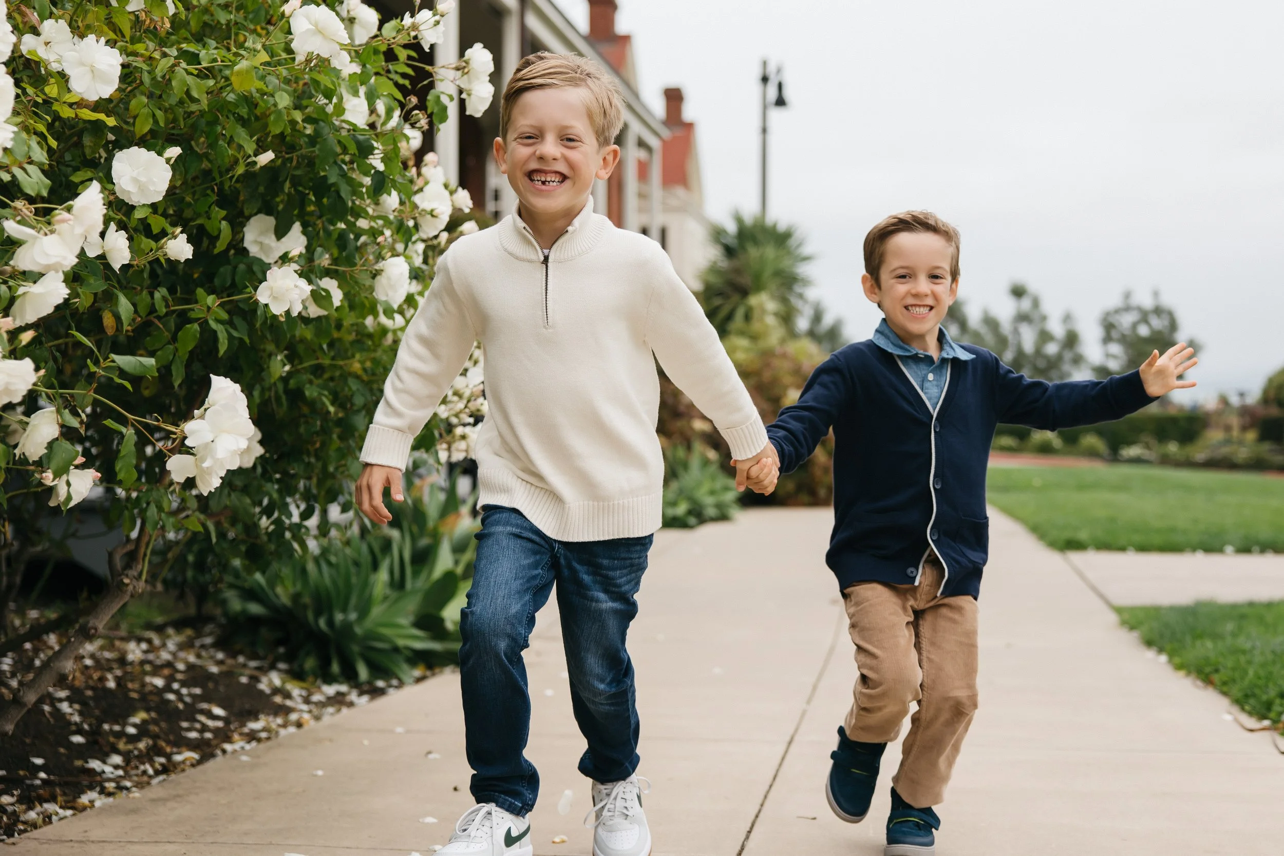 san francisco family photoshoot location idea presidio lawn-3.jpg