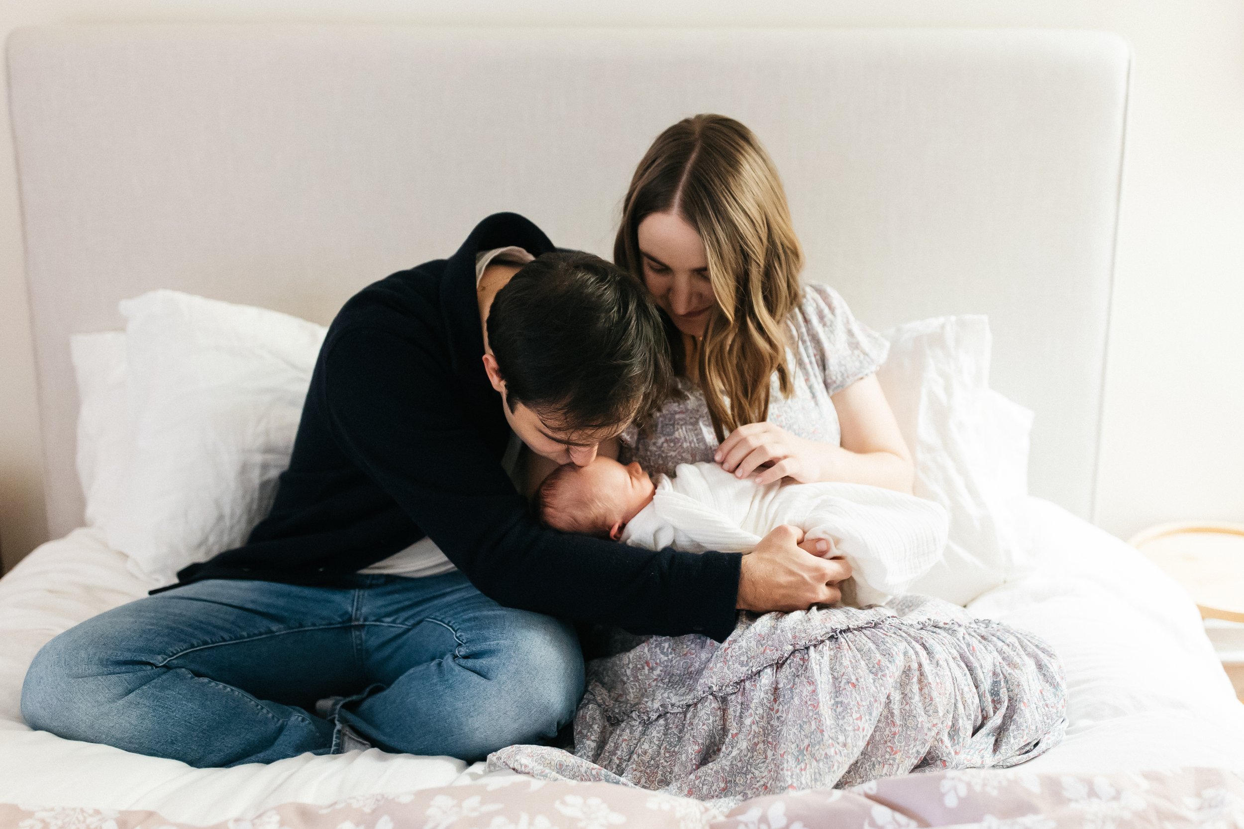 newborn baby is one bedroom apartment in san francisco with his family_1.jpg