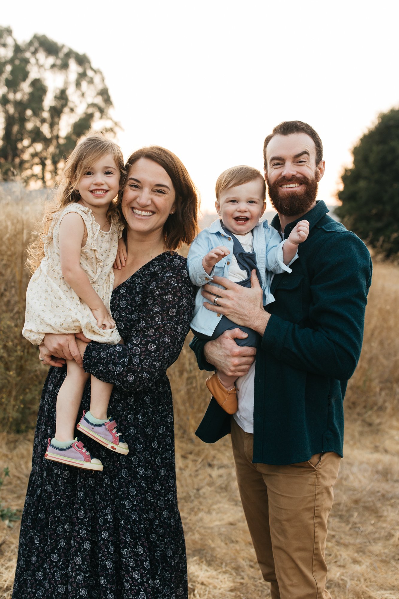 outdoor family outfit photo ideas from san francisco family photographer and marin family photographer Cristin More_7.jpg