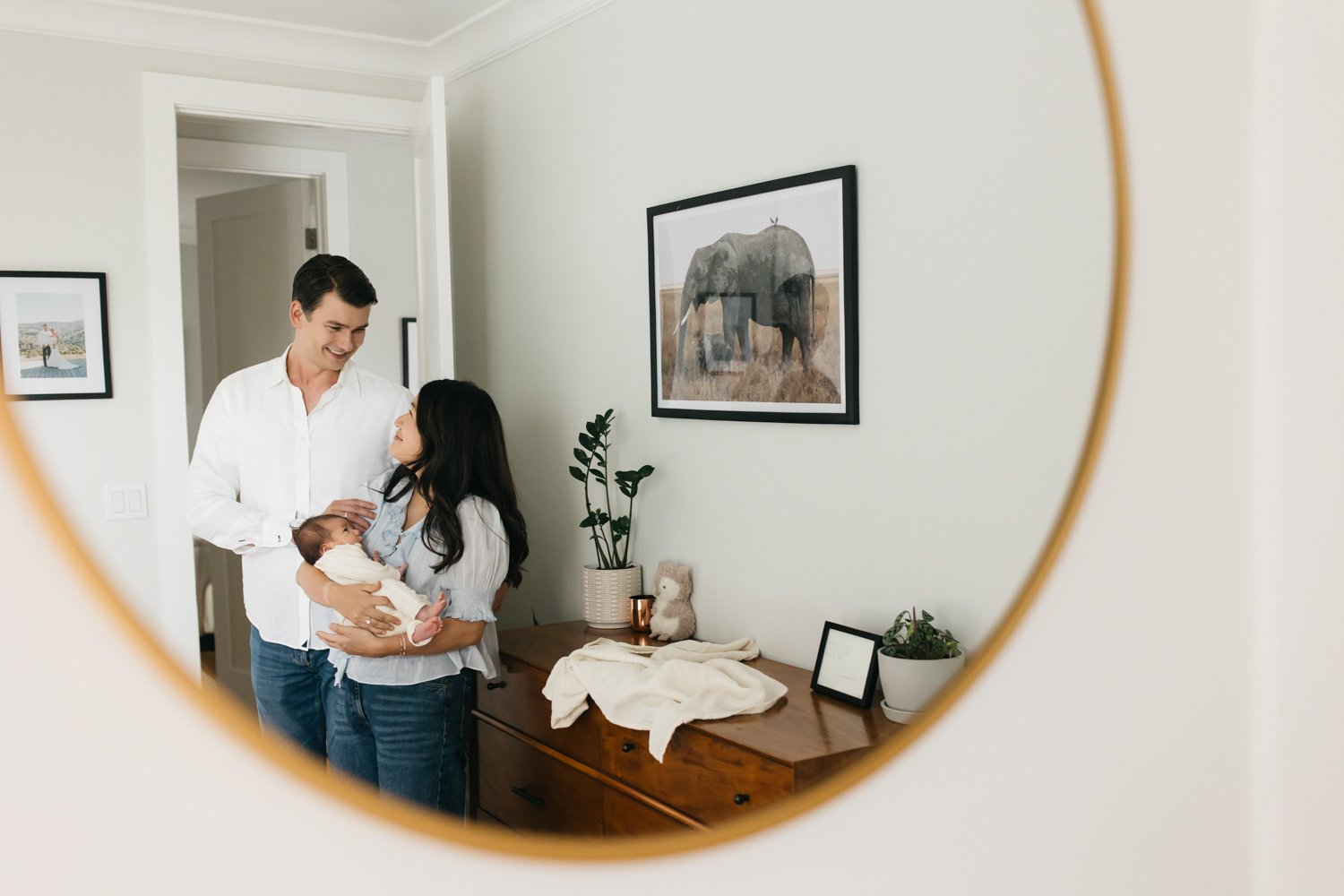 newborn baby in susnet district apartment in san francisco-5.jpg