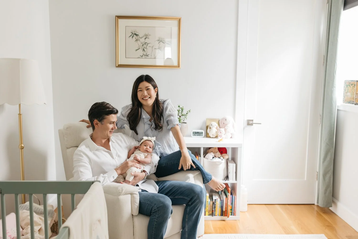 newborn baby in susnet district apartment in san francisco-21.jpg
