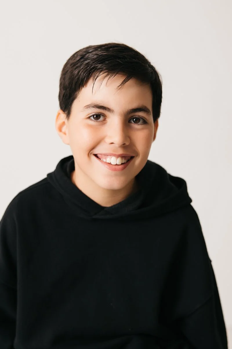 cool teenager family photos with single mom in marin county bay area studio-1.jpg