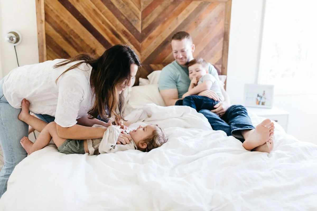 big happy family with five kids laughing together in ross valley home in marin county family photos-1.jpg