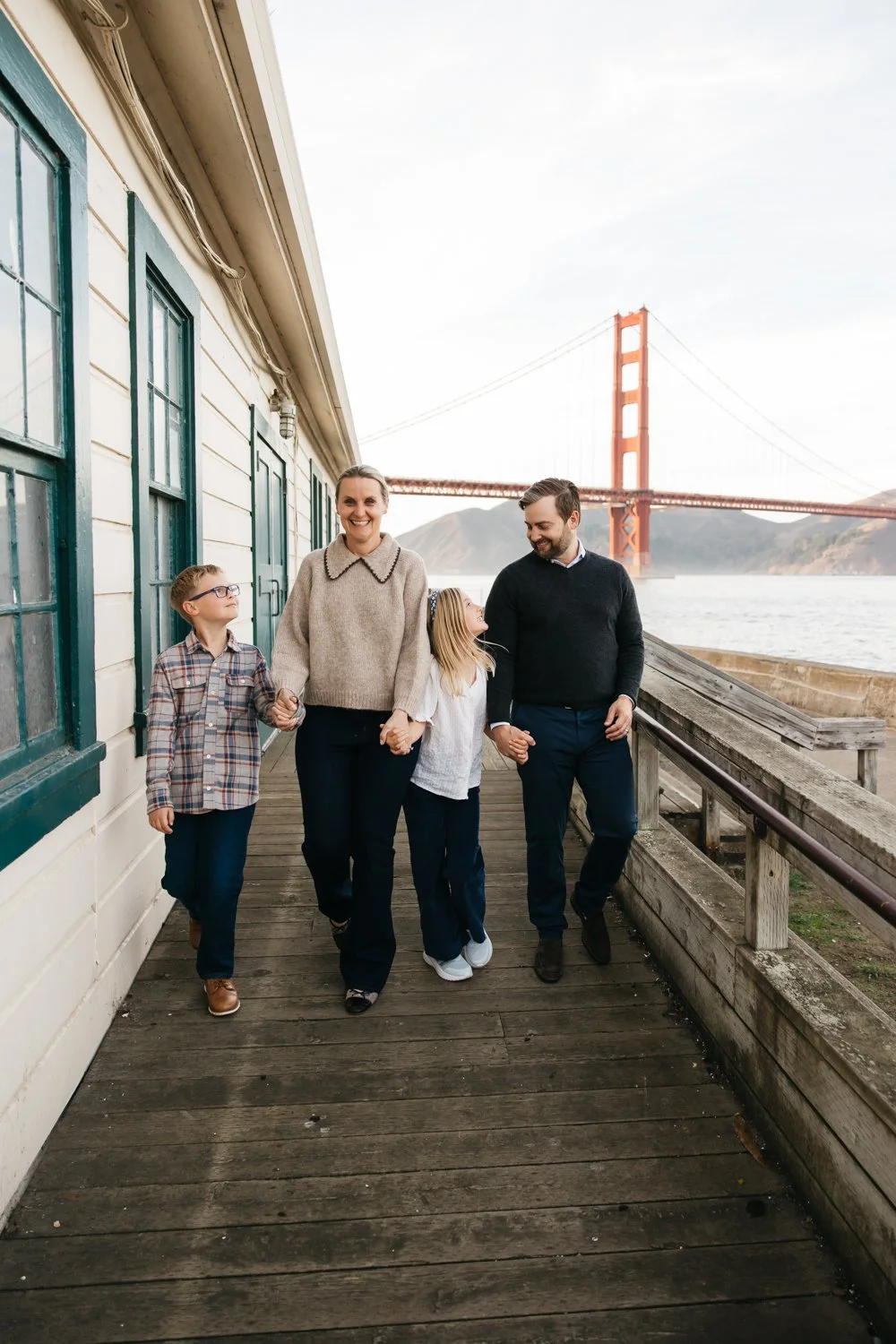 Family photos at the golden gate bridge crissy field-7.jpg