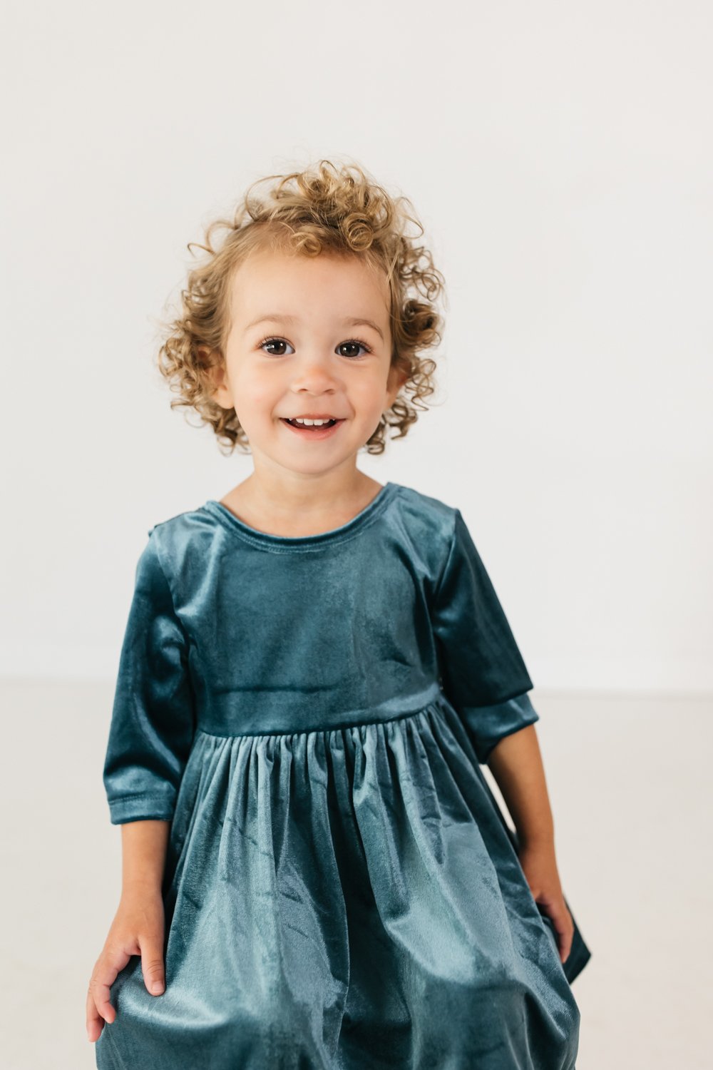 family portrait studio in san francisco with family of three-4.jpg