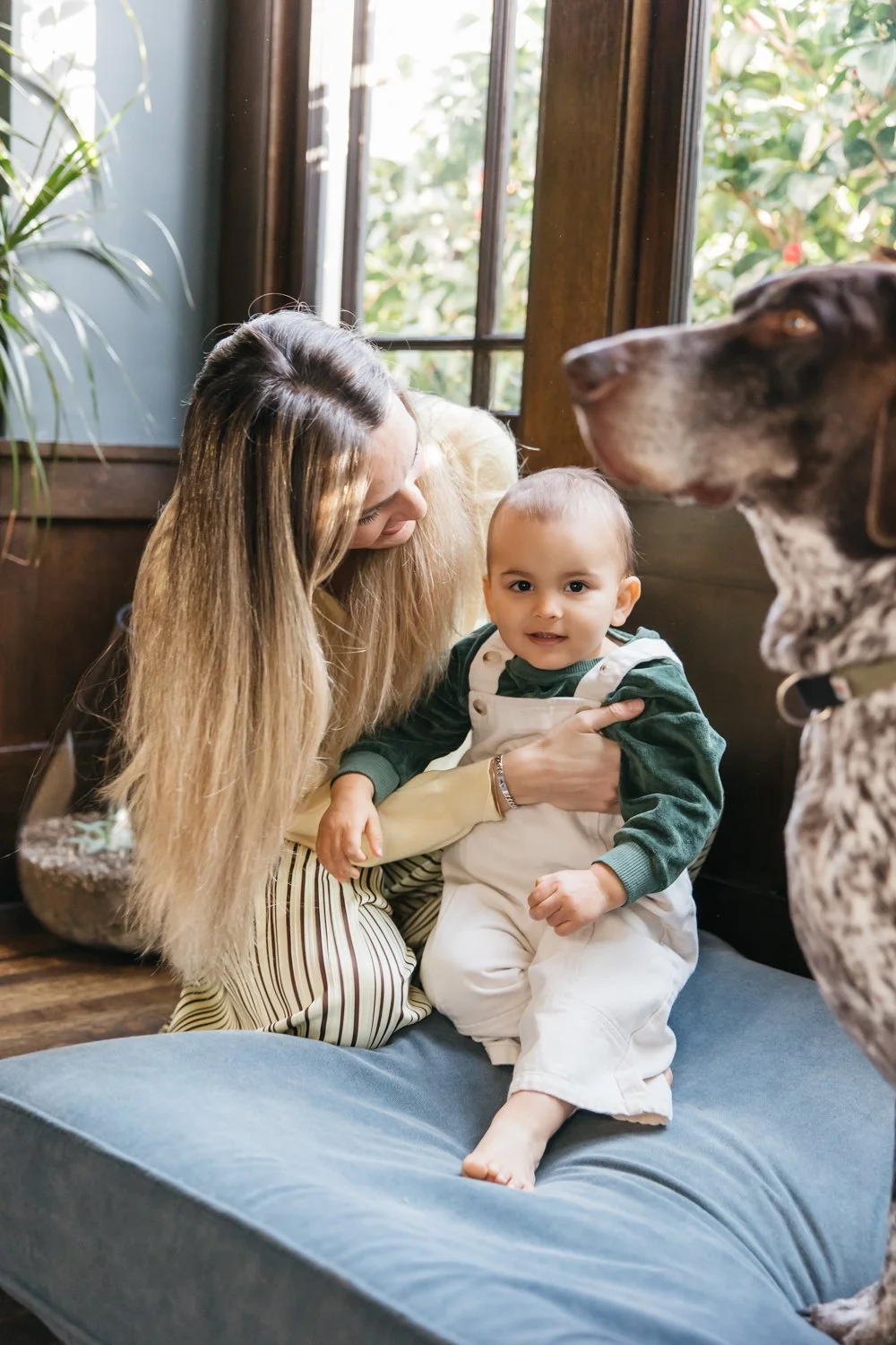 Oakland family photos in home family photographer-2.jpg