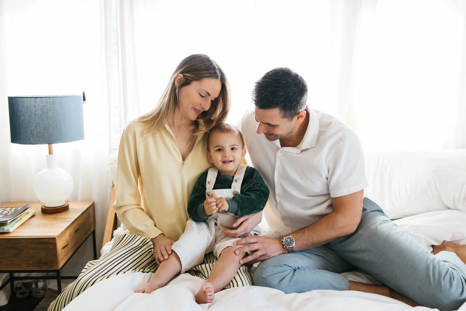 Oakland family photos in home family photographer-31.jpg