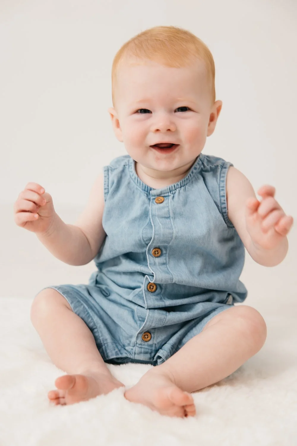 9 month old milestone portrait in san francisco studio-2.jpg