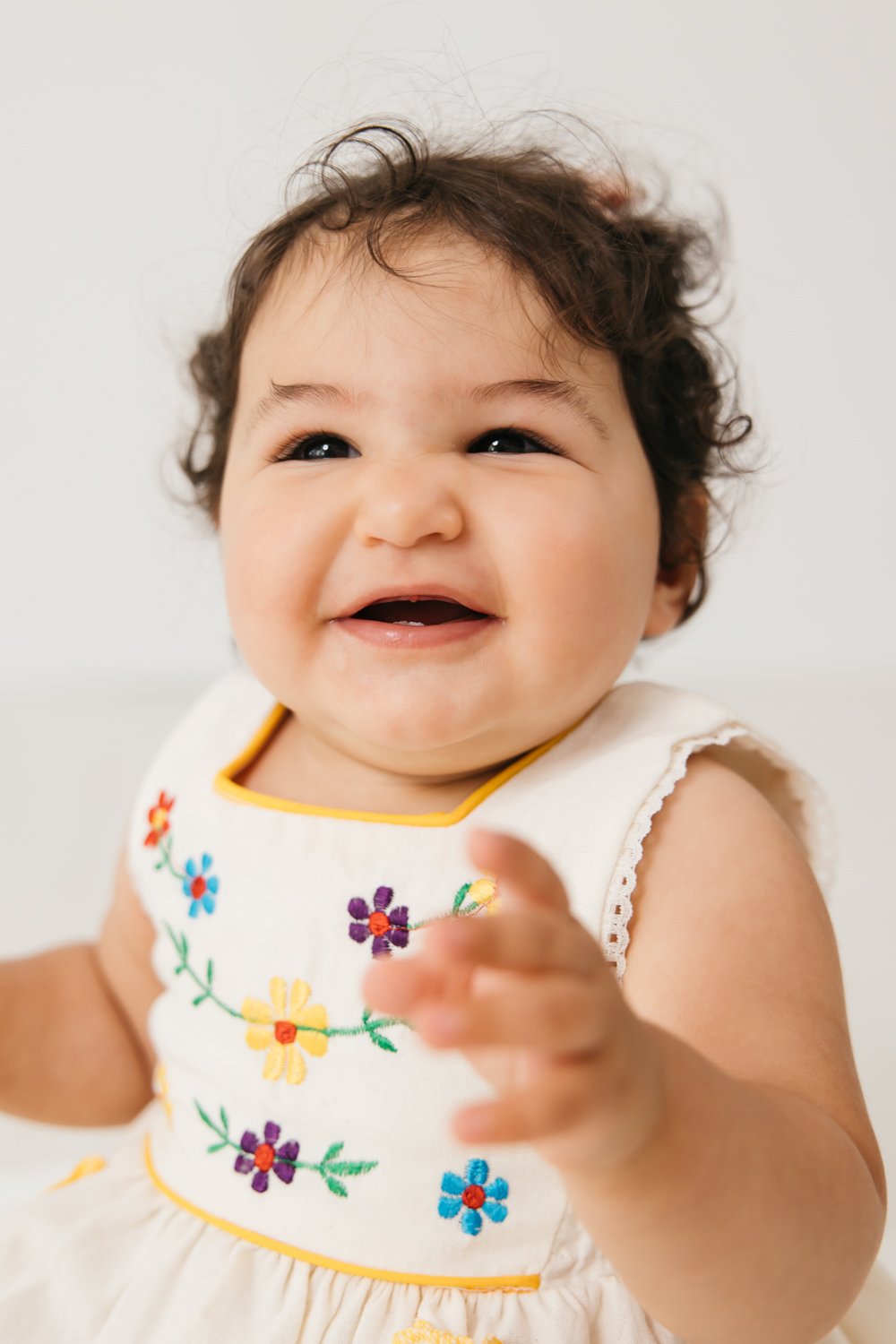 First birthday family photoshoot in San Francisco studio-5.jpg