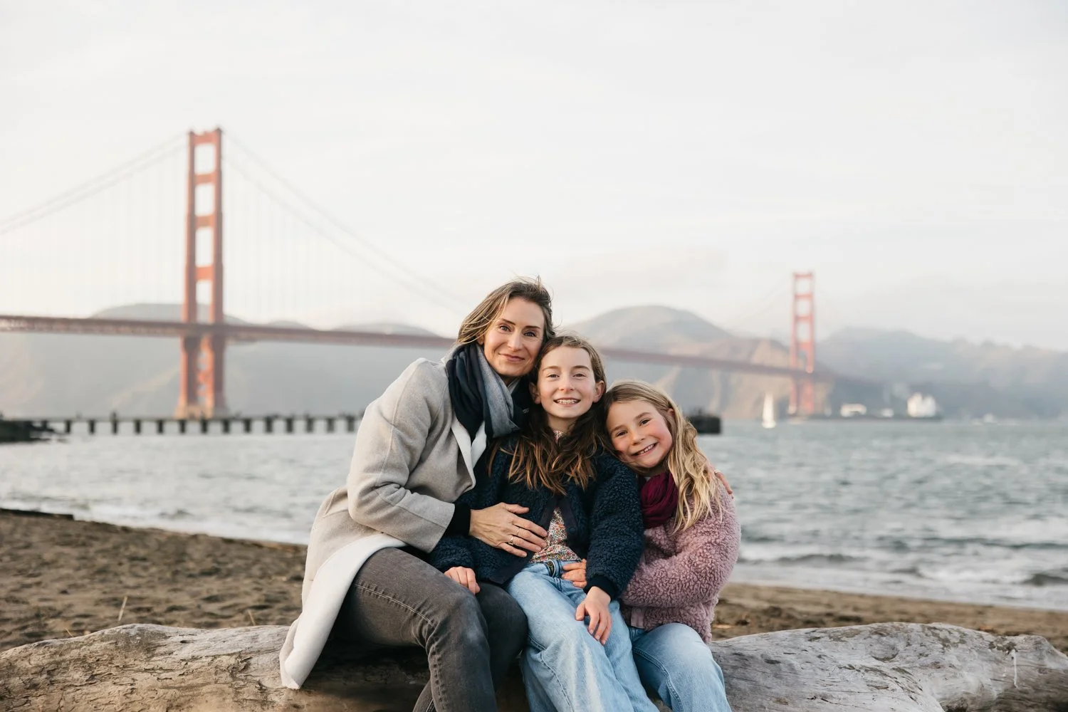 Golden Gate Bridge Family Photo sessions in San Francisco with AIRBNB-7.jpg