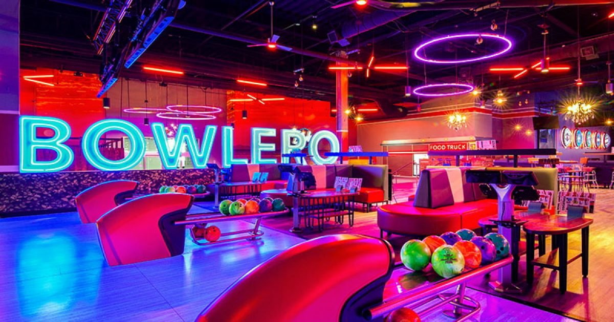 Bowlero bowling center interior in Oxnard, CA, with entertainment venue flooring by Howard's Rug Company of Ventura