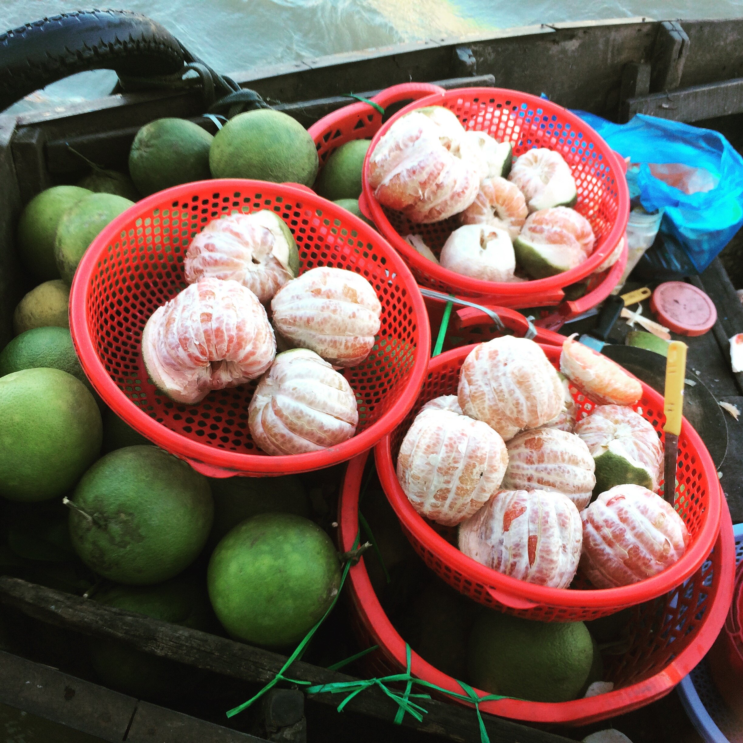 Mekong pomelos