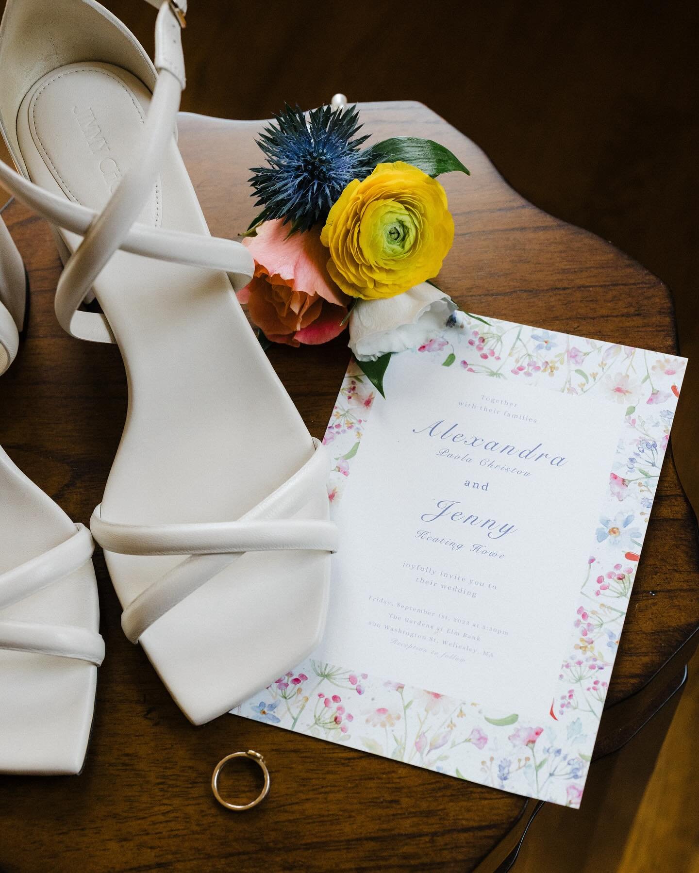 Spring, Summer, Fall&hellip;every season is the perfect reason to host your wedding at the Gardens of Elm Bank.  Jenny and Alex did it beautifully 🧡 

Planner: @elegant_aura 
Venue: @elmbankevents 
Photographer: @carlheyerdahlphotography 
Caterer: @