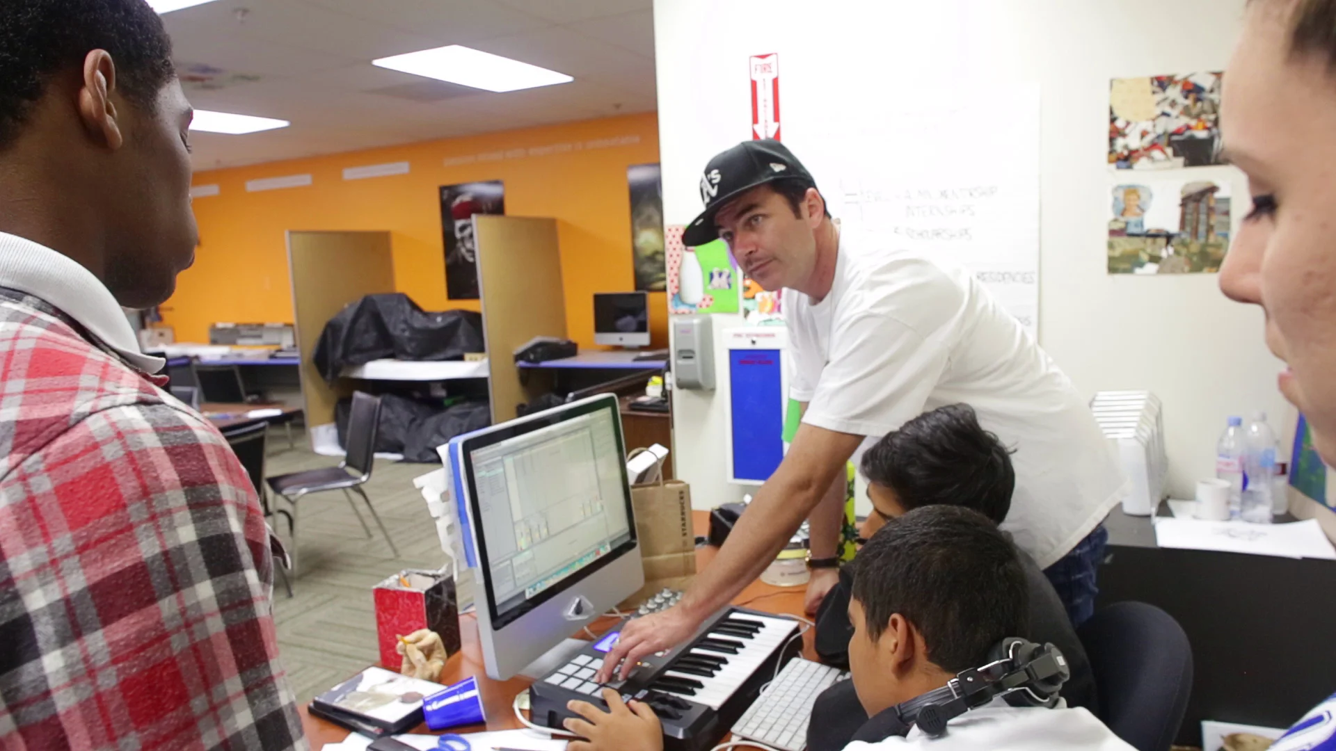 Teaching Artist Javad Butah's Workshop Featuring Ableton Software 