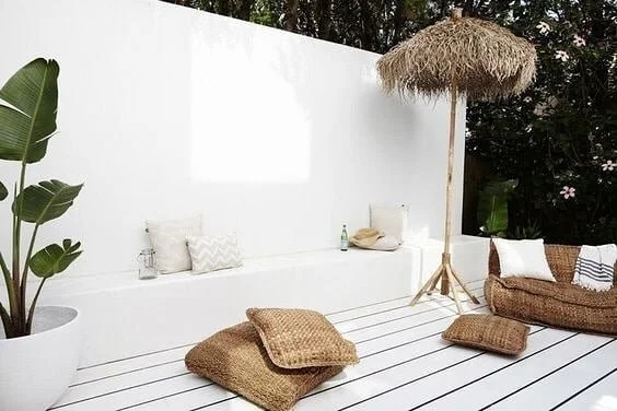 Thinking about creating seating in your outdoor space?
.
.
.
Here is an approachable way to do just that. Find a few outdoor pillows and cushions, add towels for texture, grab your cold drinks and you will bring the summer feels at home. .
.
.
If you