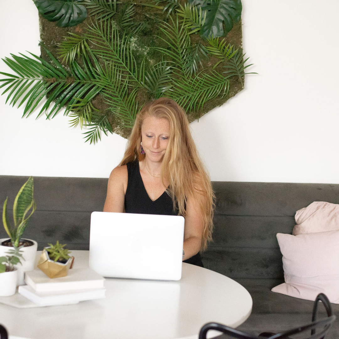 Demystifying the Experts: Nutritionist vs Registered Dietitian