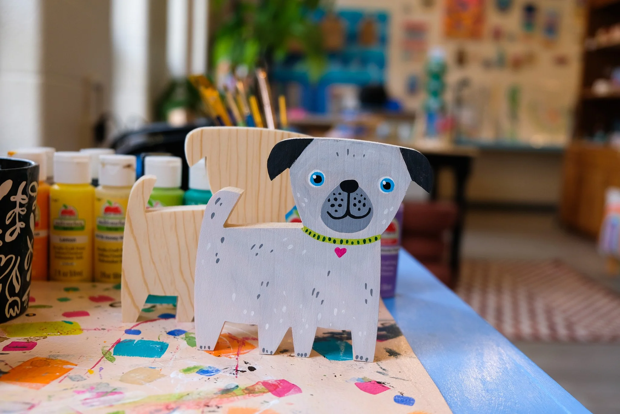 Looking for a fun, creative thing to do in Traverse City? Come paint with us at our Art Cafe!