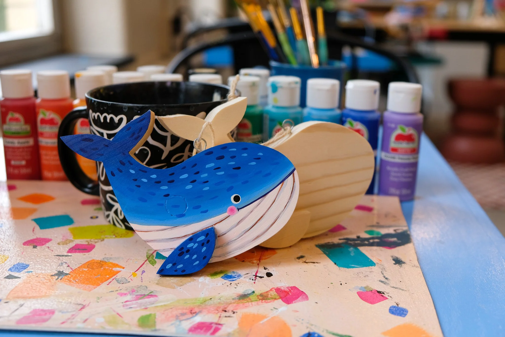 Happy Ocean Whale Art Cafe Project