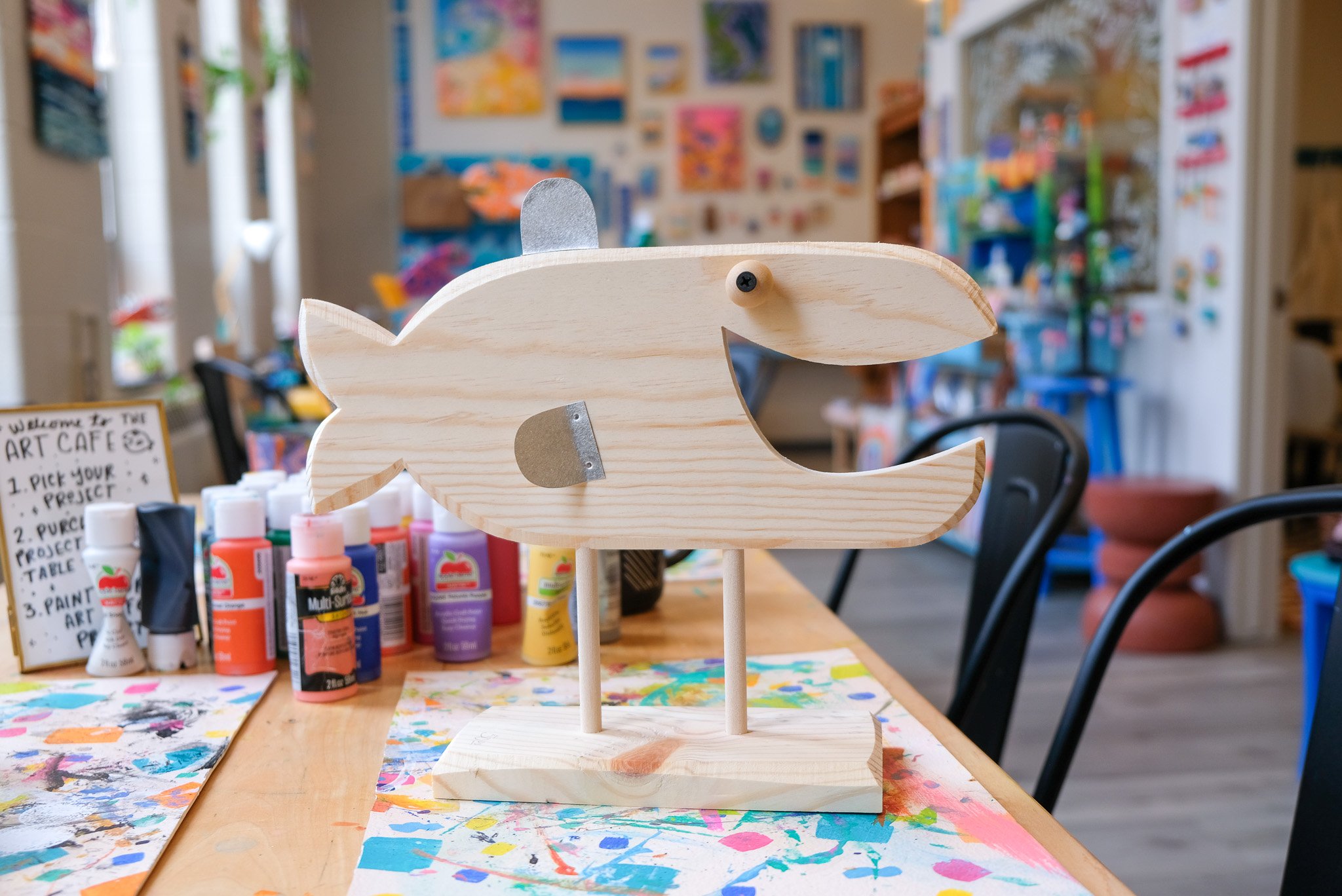 Large Stand Fish Art Cafe Project