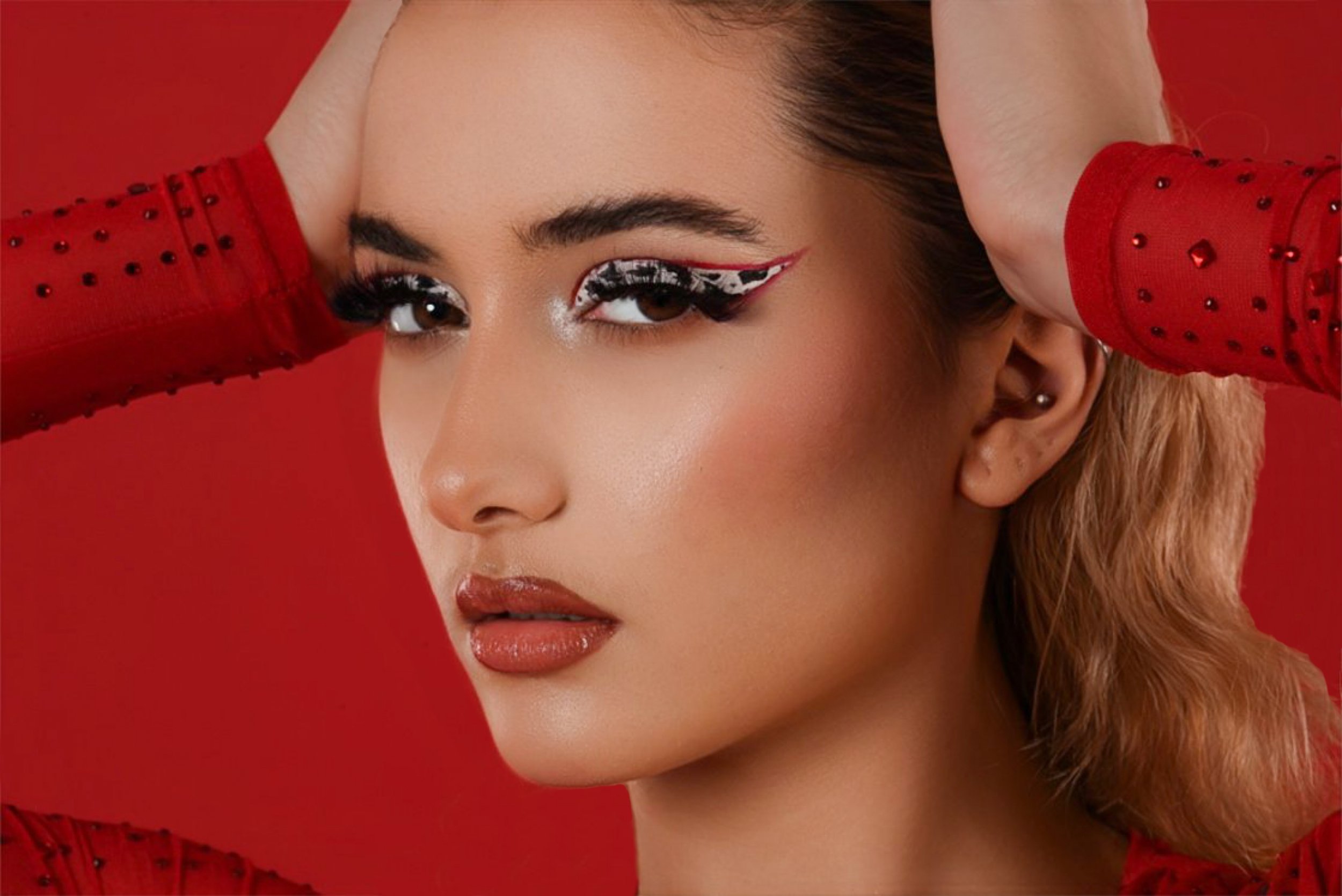 red-sarah.jpg