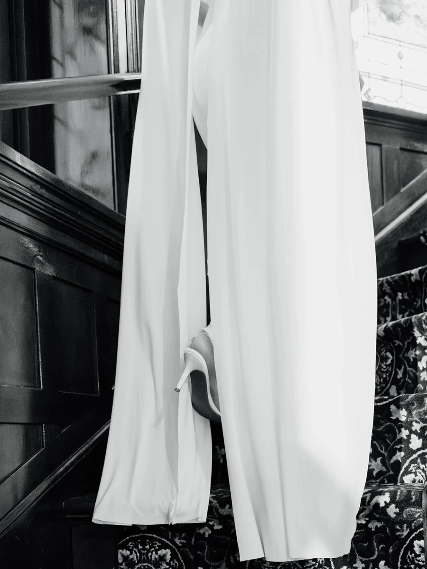 The art of the subtleties 🤍

Calgary wedding photographer| editorial wedding photographer | edmonton wedding photographer |lougheed house |engagement photographer