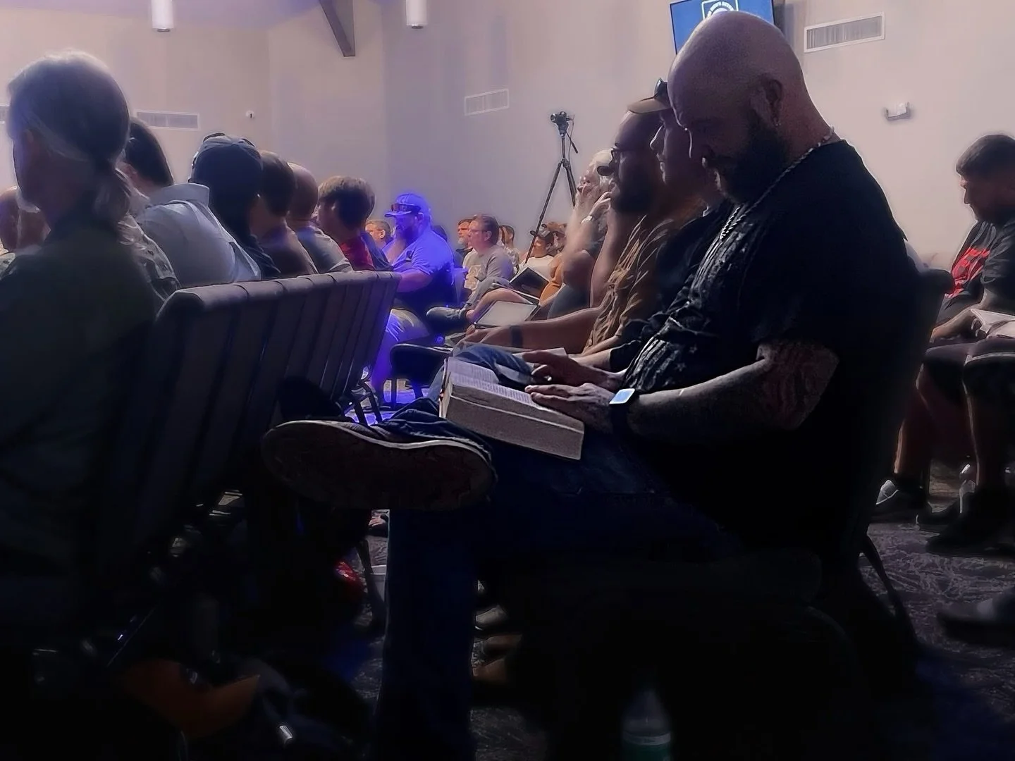 Men be sure to mark your calendars for the 6th Annual Fall Men&rsquo;s Retreat once again in Indianapolis. 

📅 September 25th-26th 
📍 Castleton Christian Church, Indianapolis 
⏳ An opportunity to build community and be encouraged.
👥 Bring your son