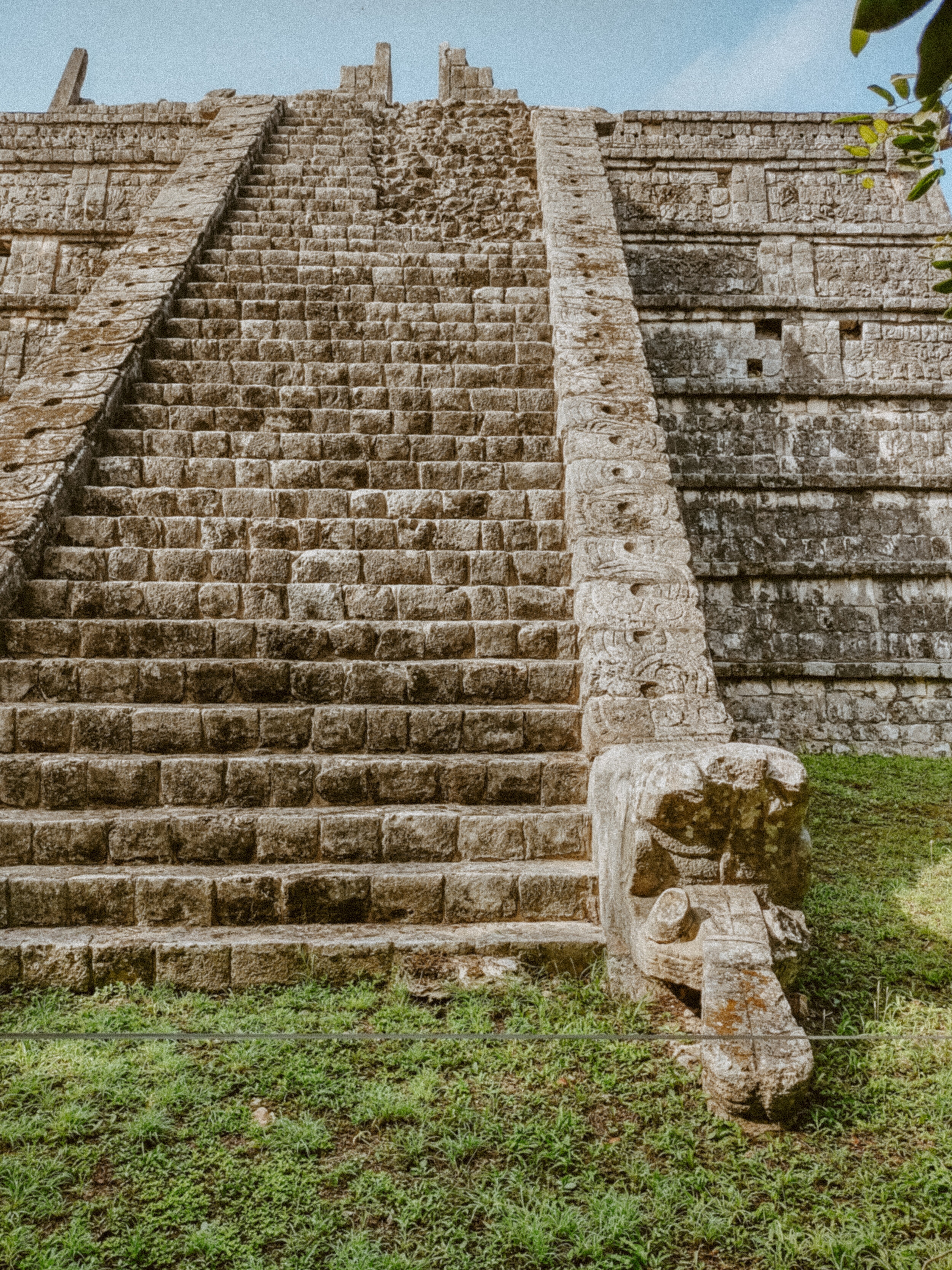 MyBestPlace - Ik Kil, the “Sacred Blue Cenote” of Yucatán