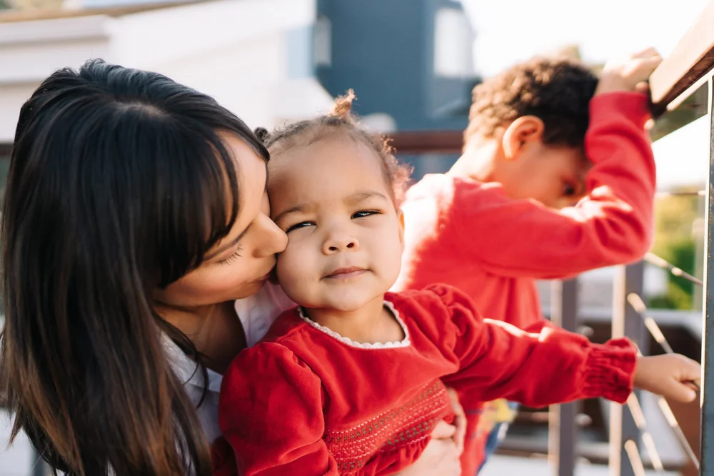 More of This Beautiful Family In-Home Session
