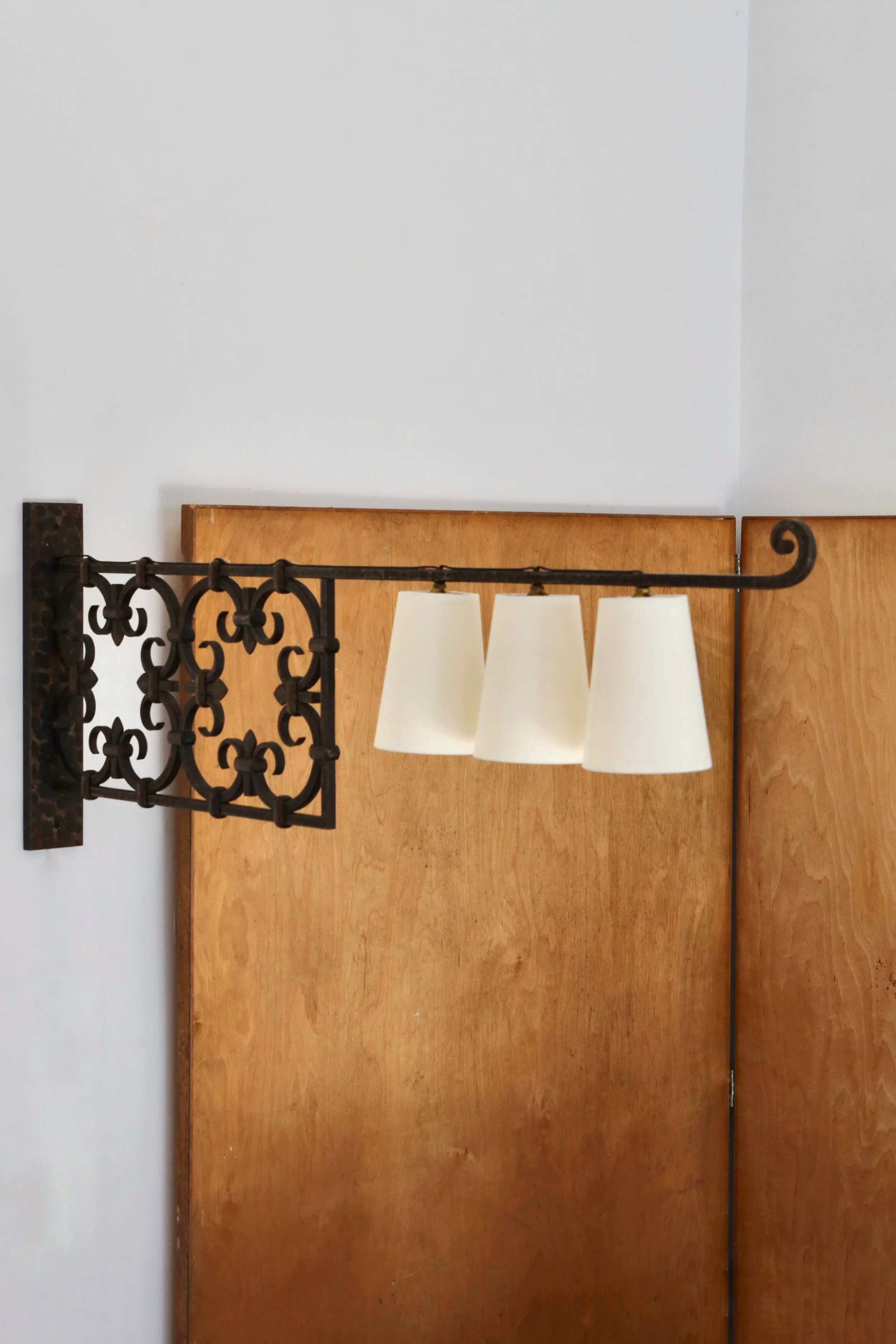 Michael Zadounaïsky Sconce