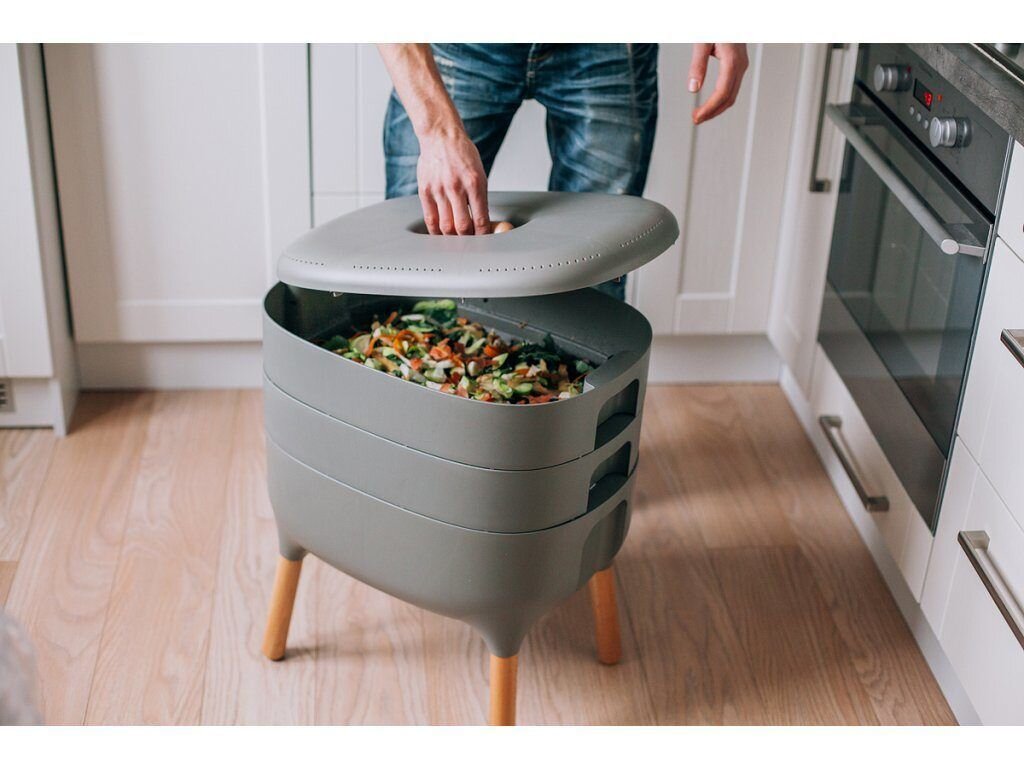 Kitchen compost unit