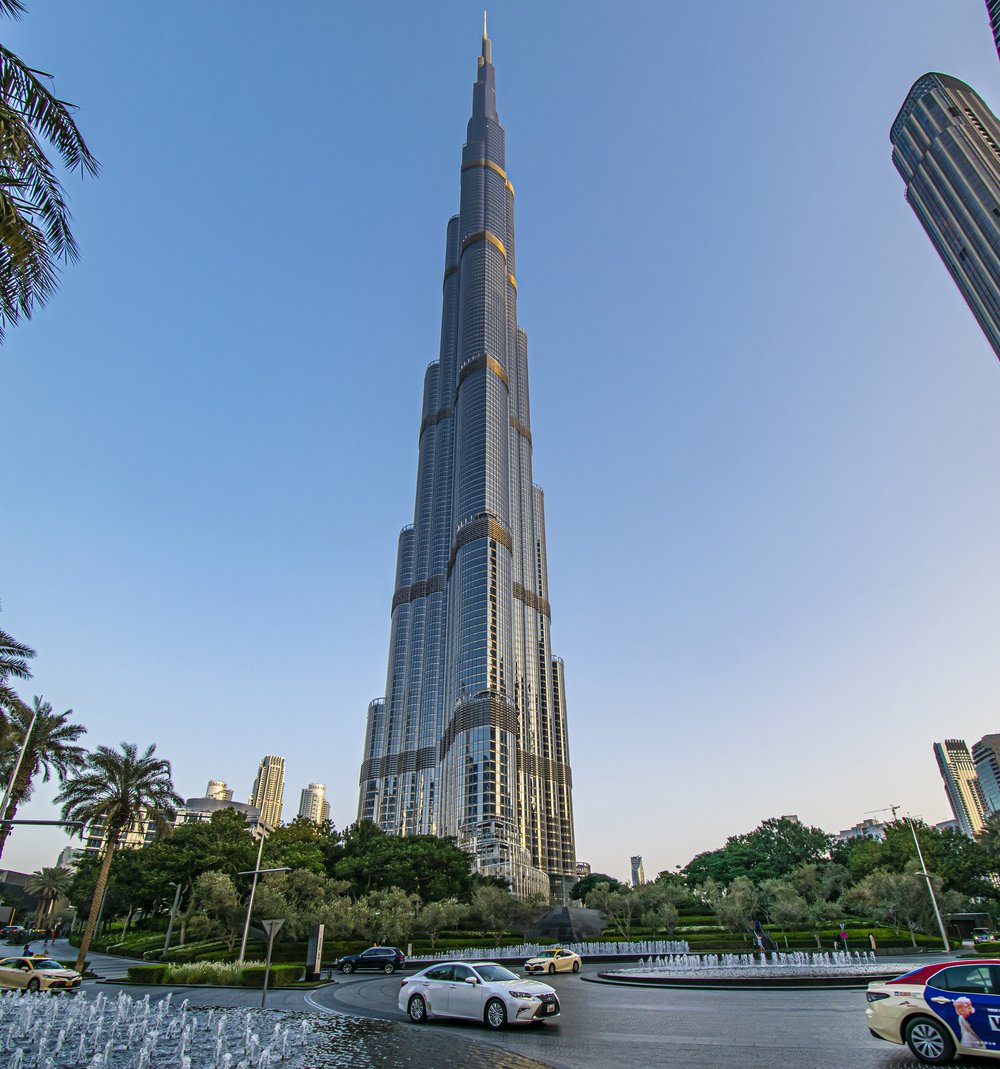 1 Burg Khalifa daylight.jpg