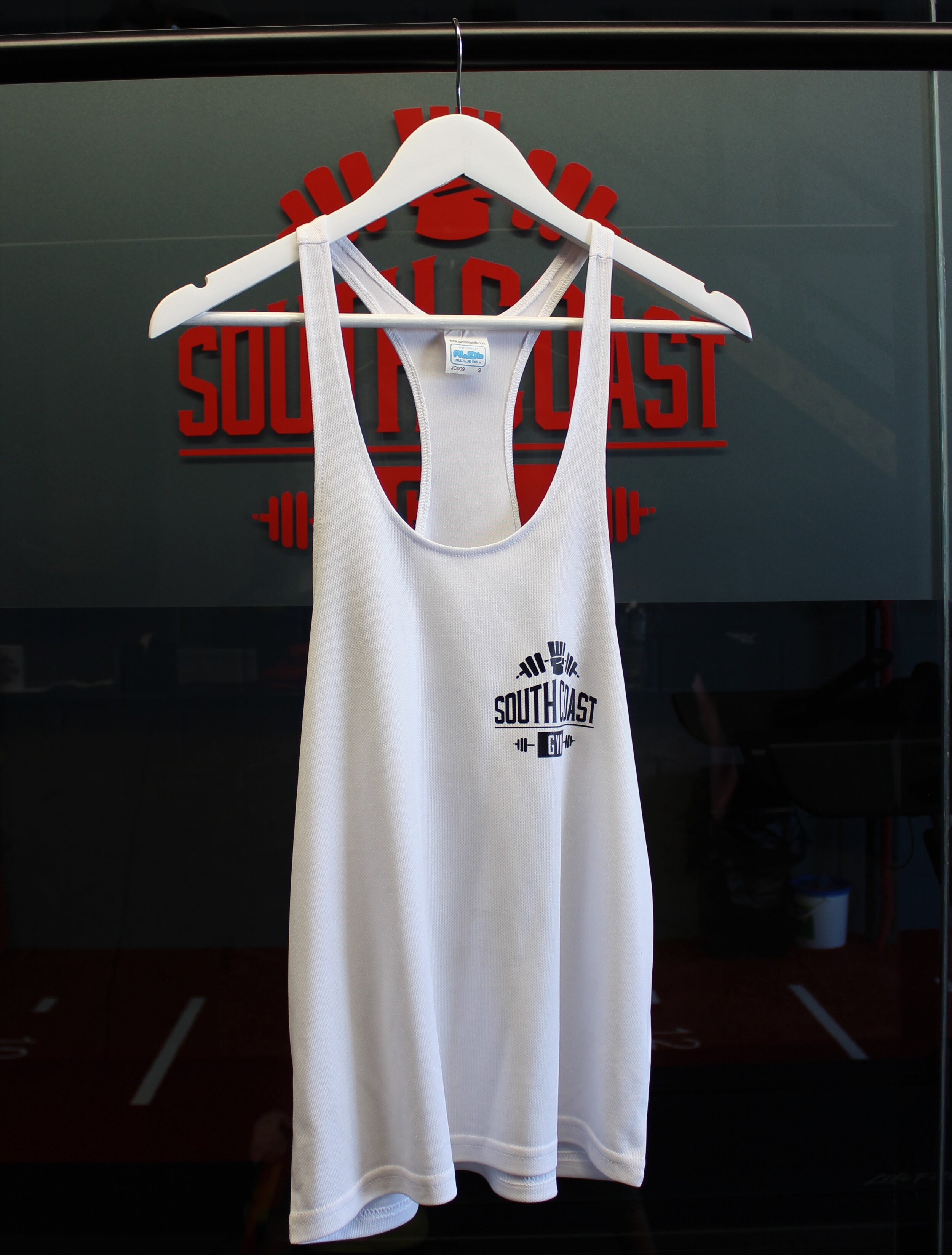 Mens Stringer Front .jpg