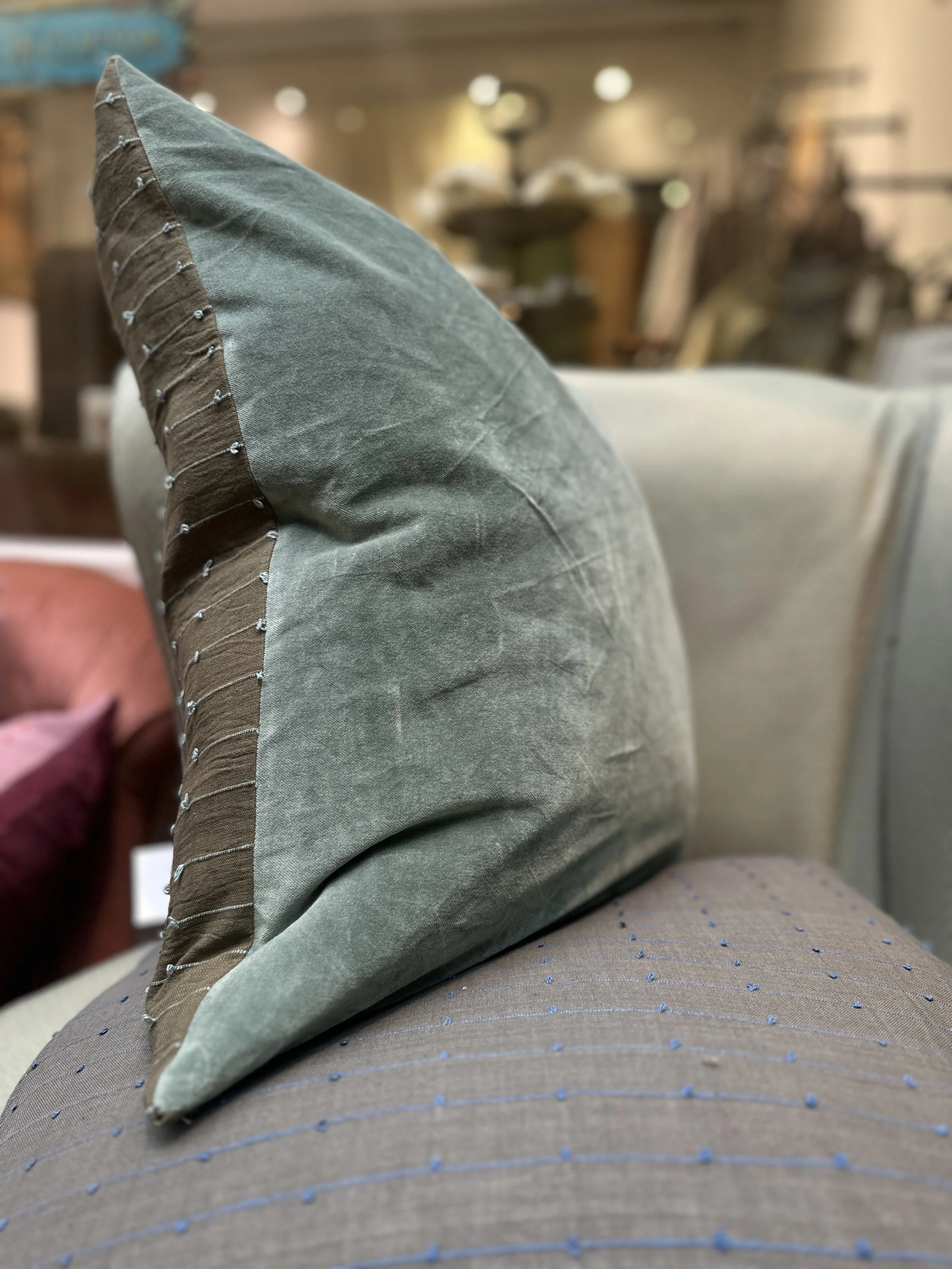 Turquoise Sage Loops & Duck Egg Velvet Duck Feather